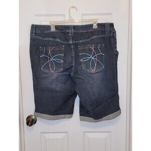Venezia Denim Shorts Size 22